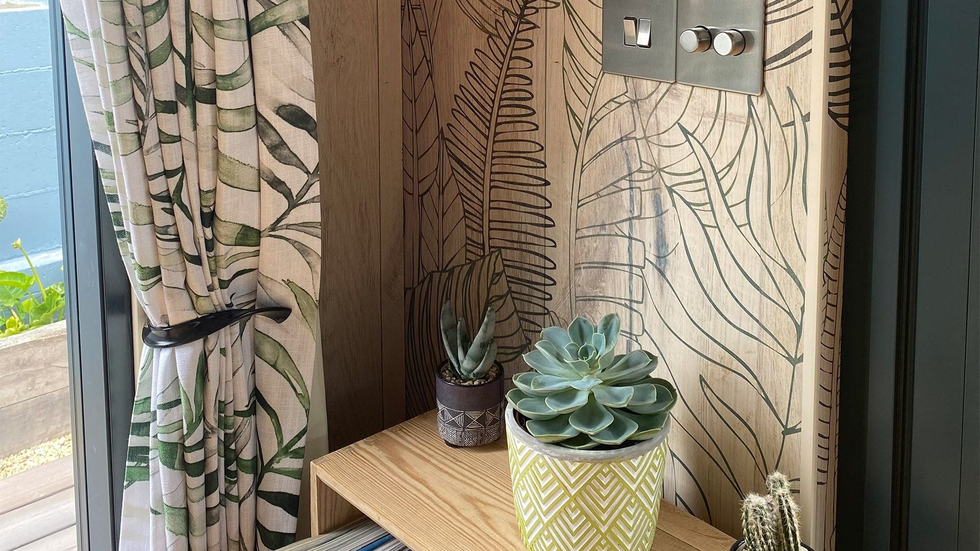 Residential & Garden Rooms